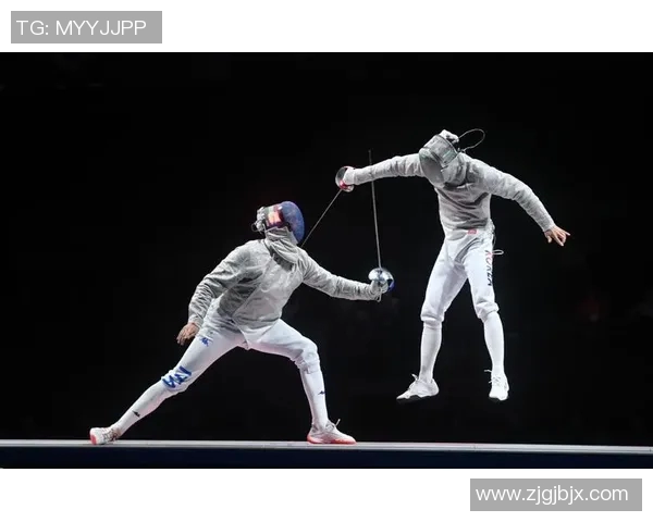 击剑佩剑淘汰赛精彩对决结果揭晓选手表现引人瞩目