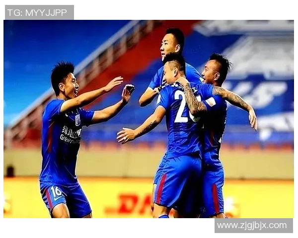 戴伟浚六次任意球破门创历史记录引发球迷热议与赞叹 戴伟浚六次任意球破门创历史记录引发球迷热议与赞叹